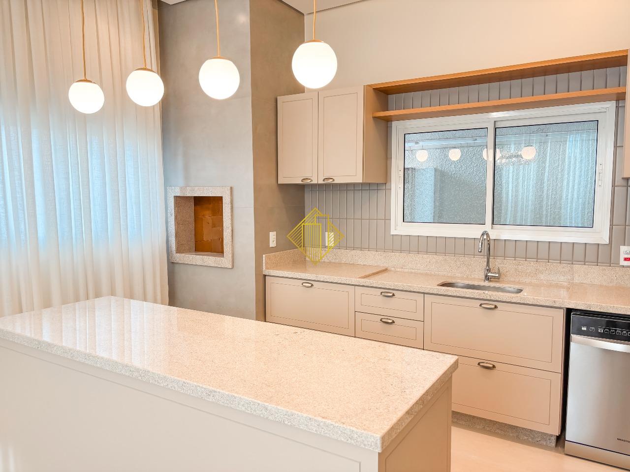 Sobrado à venda no Claudete: 