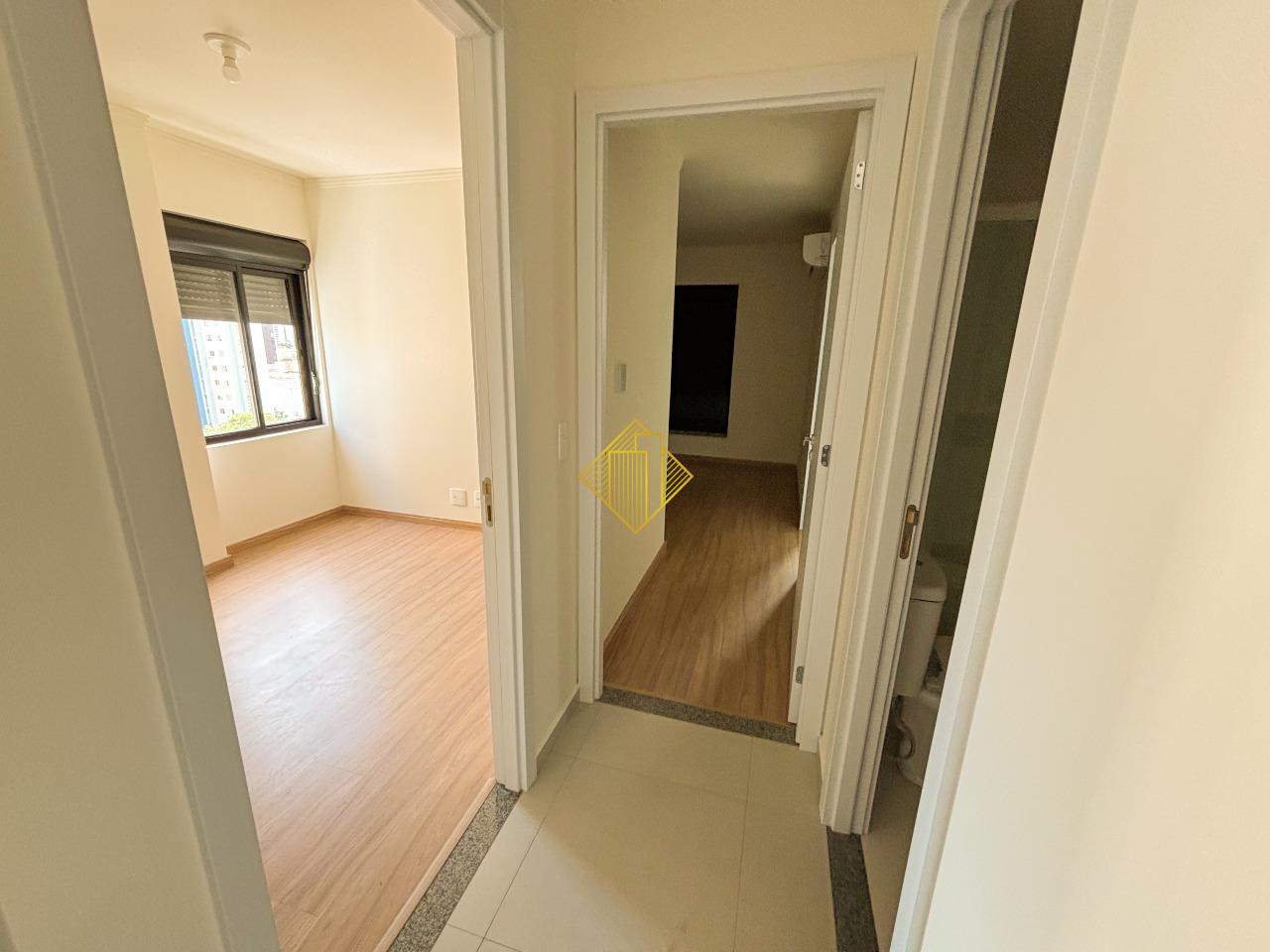 Apartamento à venda no Centro: Corredor