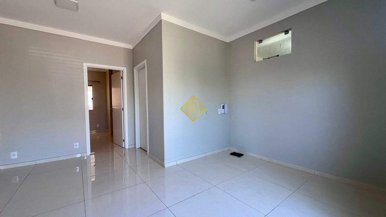 Sala Comercial à venda no Coqueiral: 