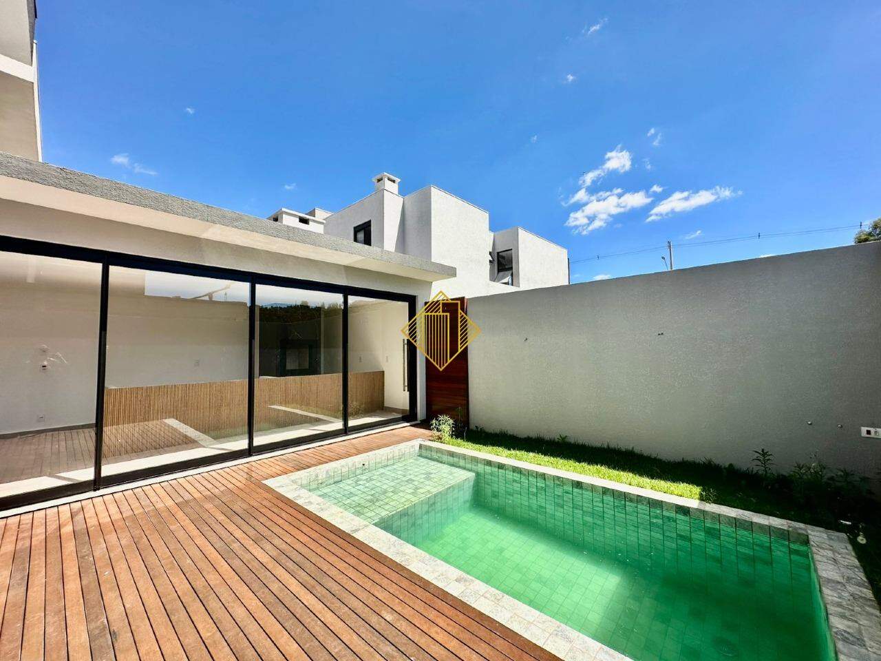 Sobrado para aluguel no Cancelli: 