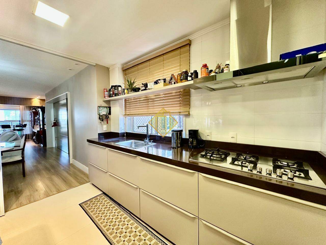 Apartamento para aluguel no Centro: 