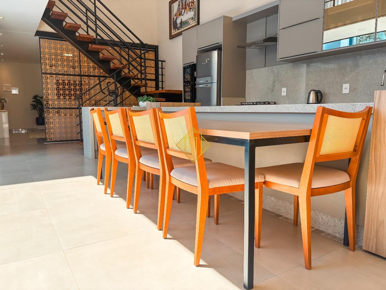 Sobrado à venda no Canadá: 