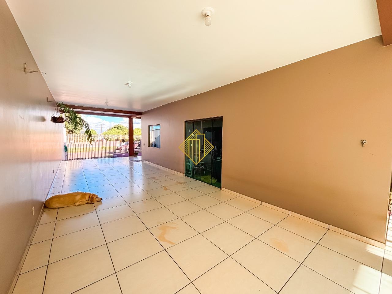 Casa à venda no Universitário: 