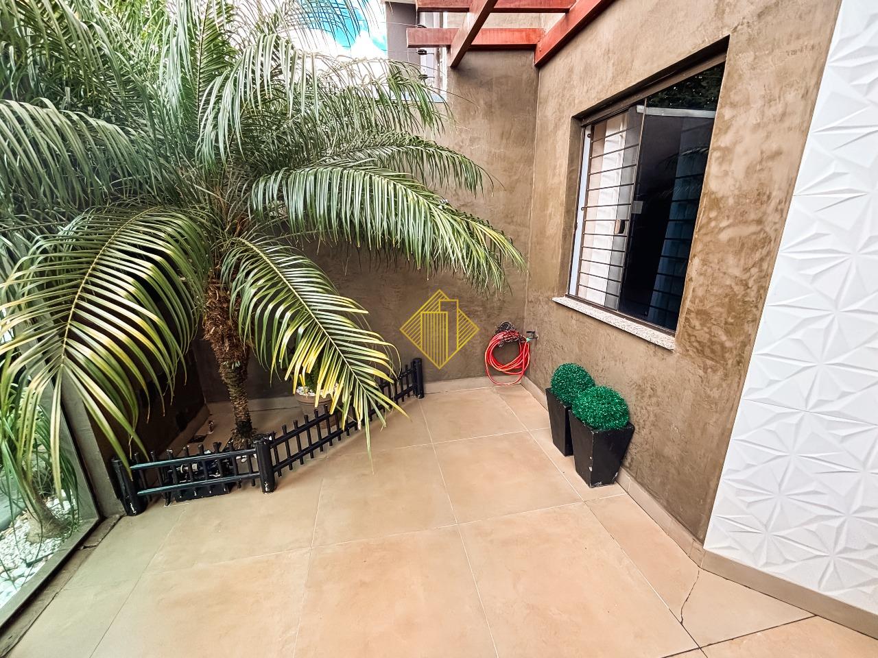 Sobrado à venda no Neva: 