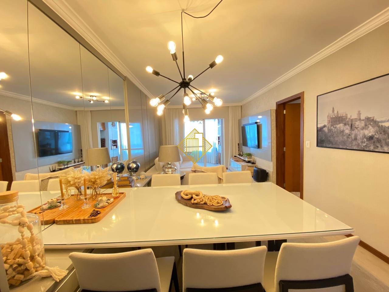 Apartamento à venda no Centro: Sala de jantar