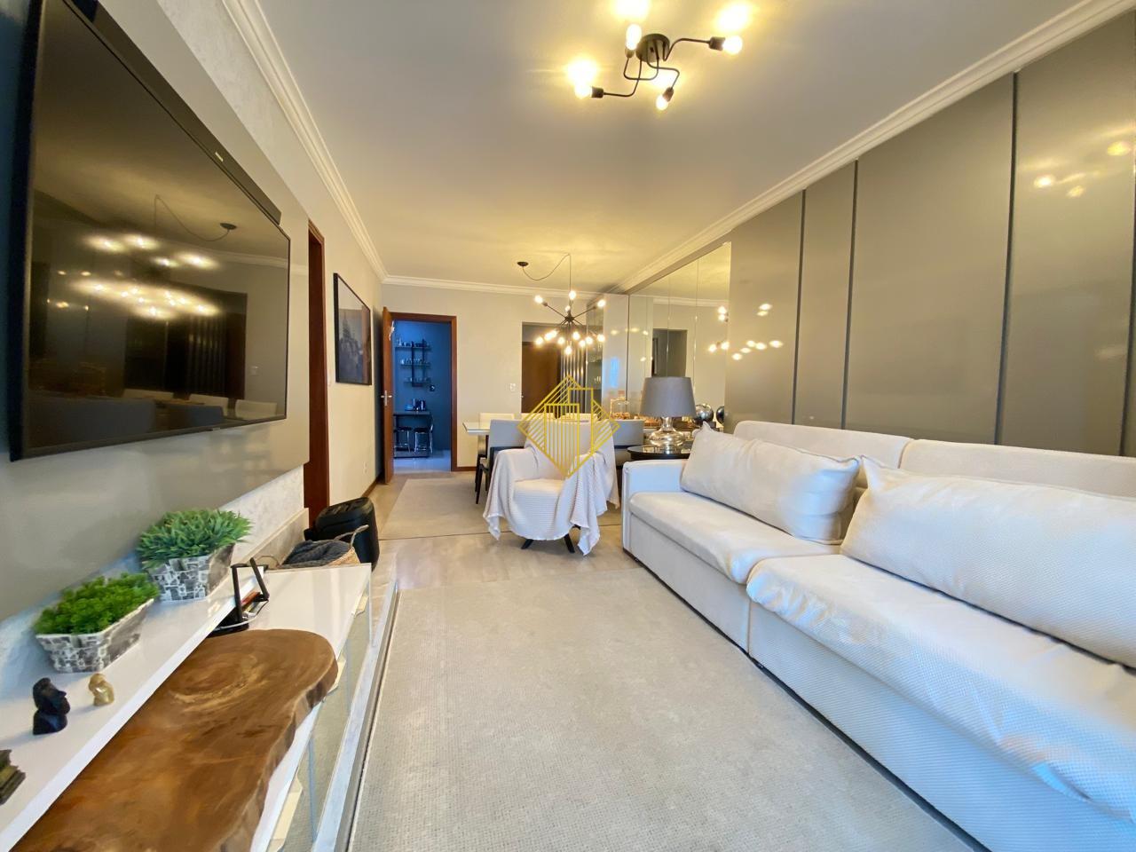 Apartamento à venda no Centro: Sala de estar