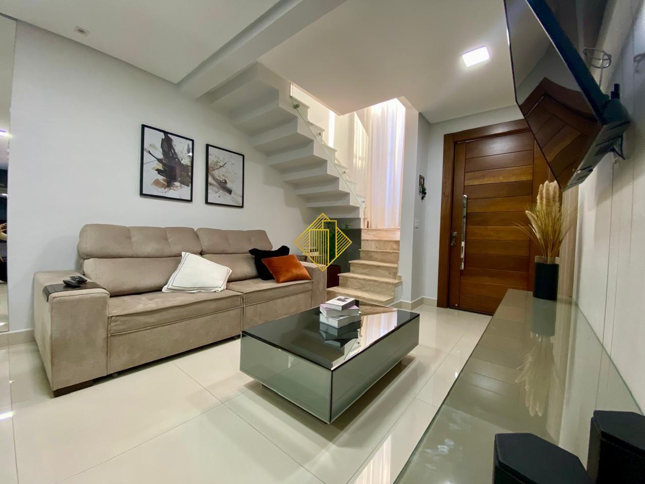 Sobrado à venda no Alto Alegre: Sala de Estar