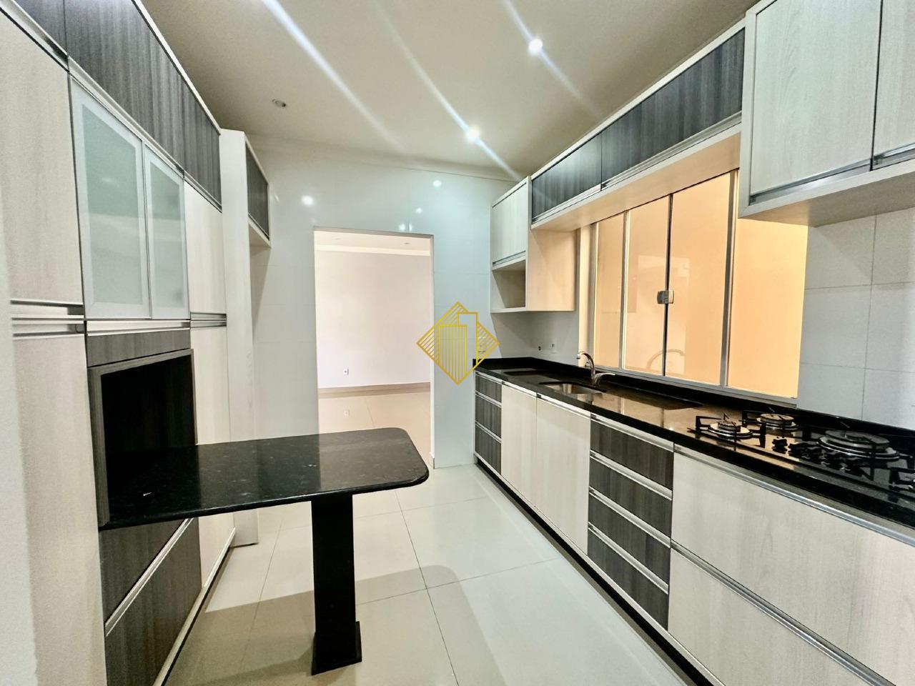 Sobrado para aluguel no Neva: 