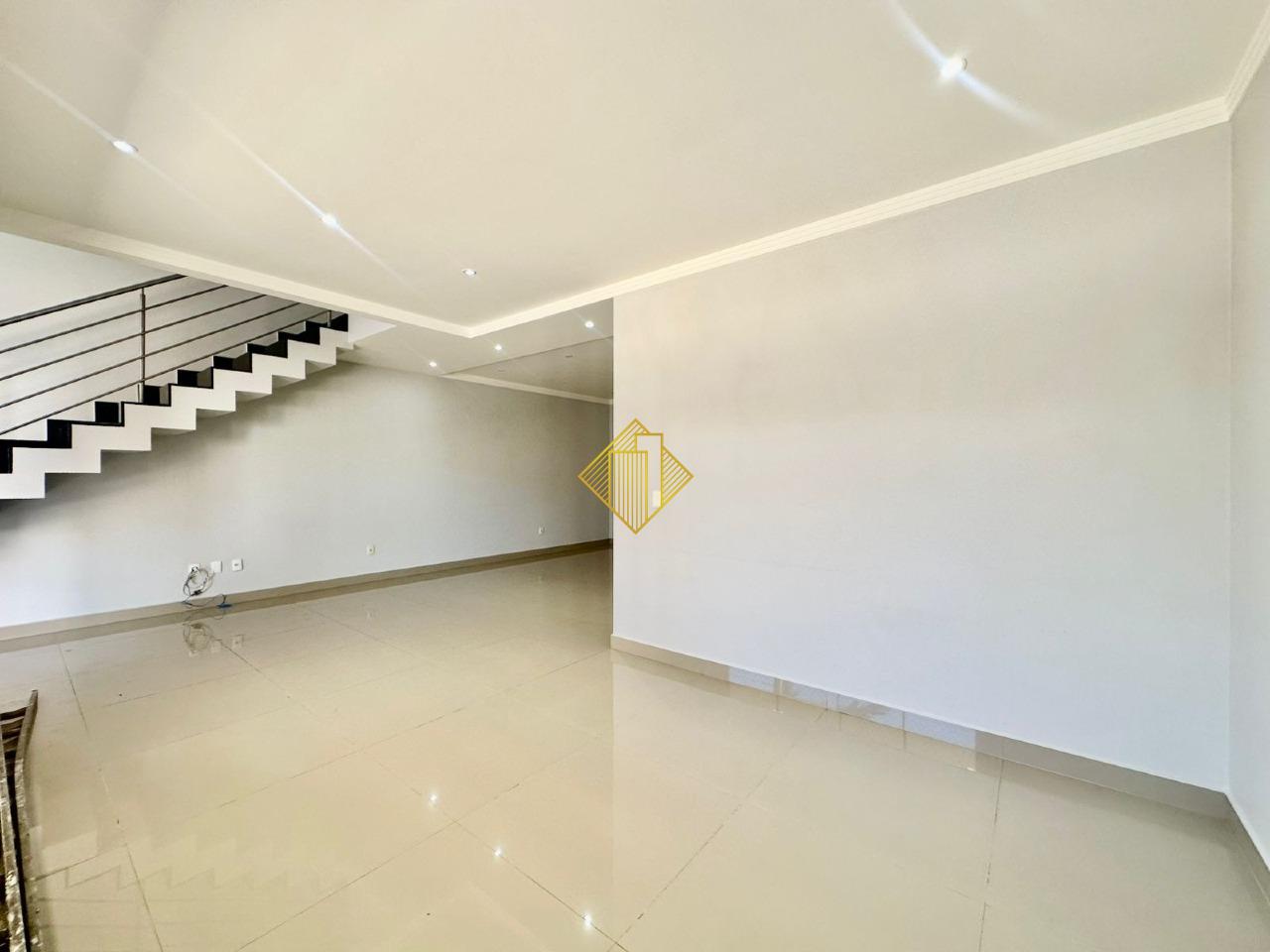 Sobrado para aluguel no Neva: 