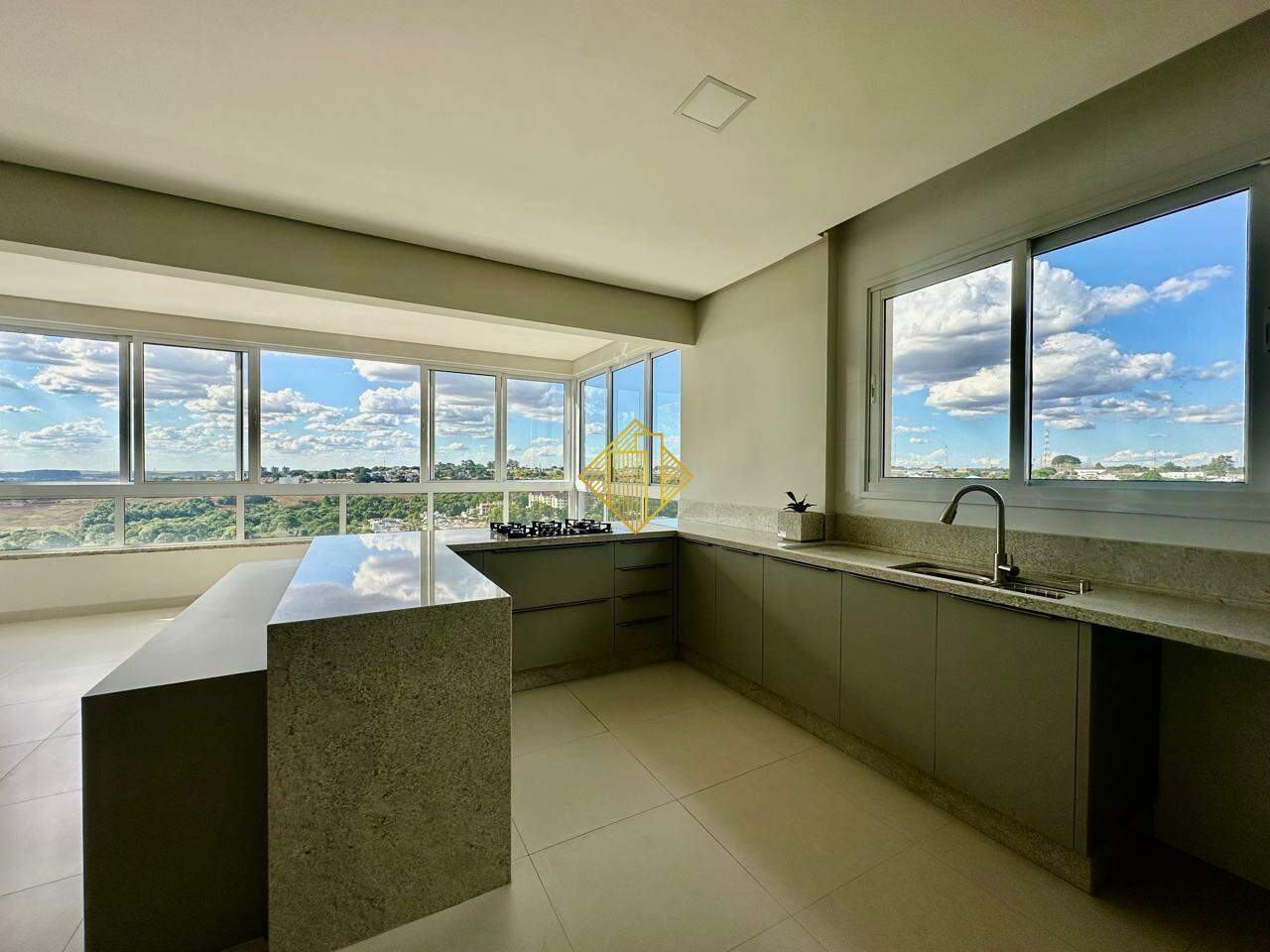 Apartamento para aluguel no Country: 