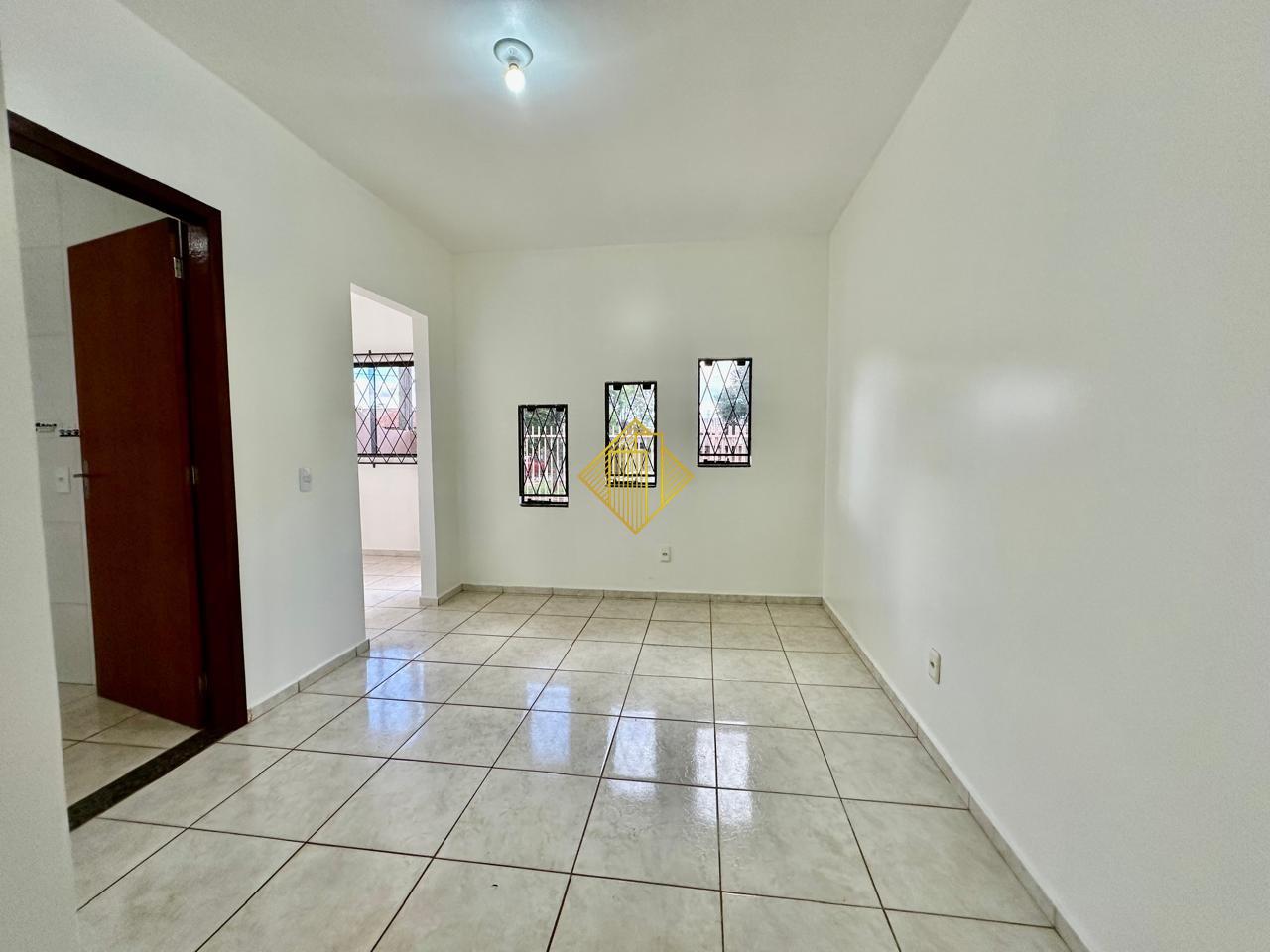 Casa para aluguel no Santa Felicidade: 