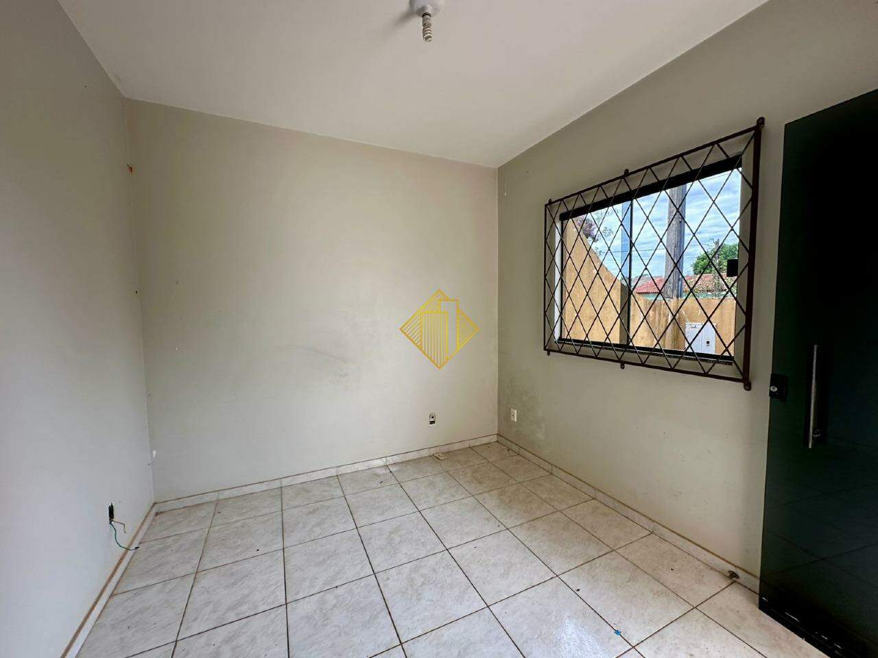 Casa para aluguel no Santa Felicidade: 