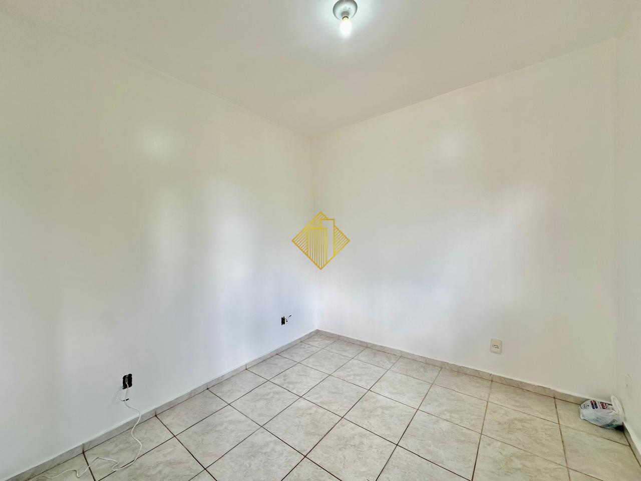Casa para aluguel no Santa Felicidade: 