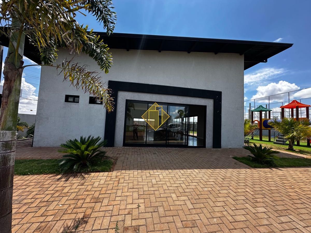 Sobrado à venda no Vista Linda: 