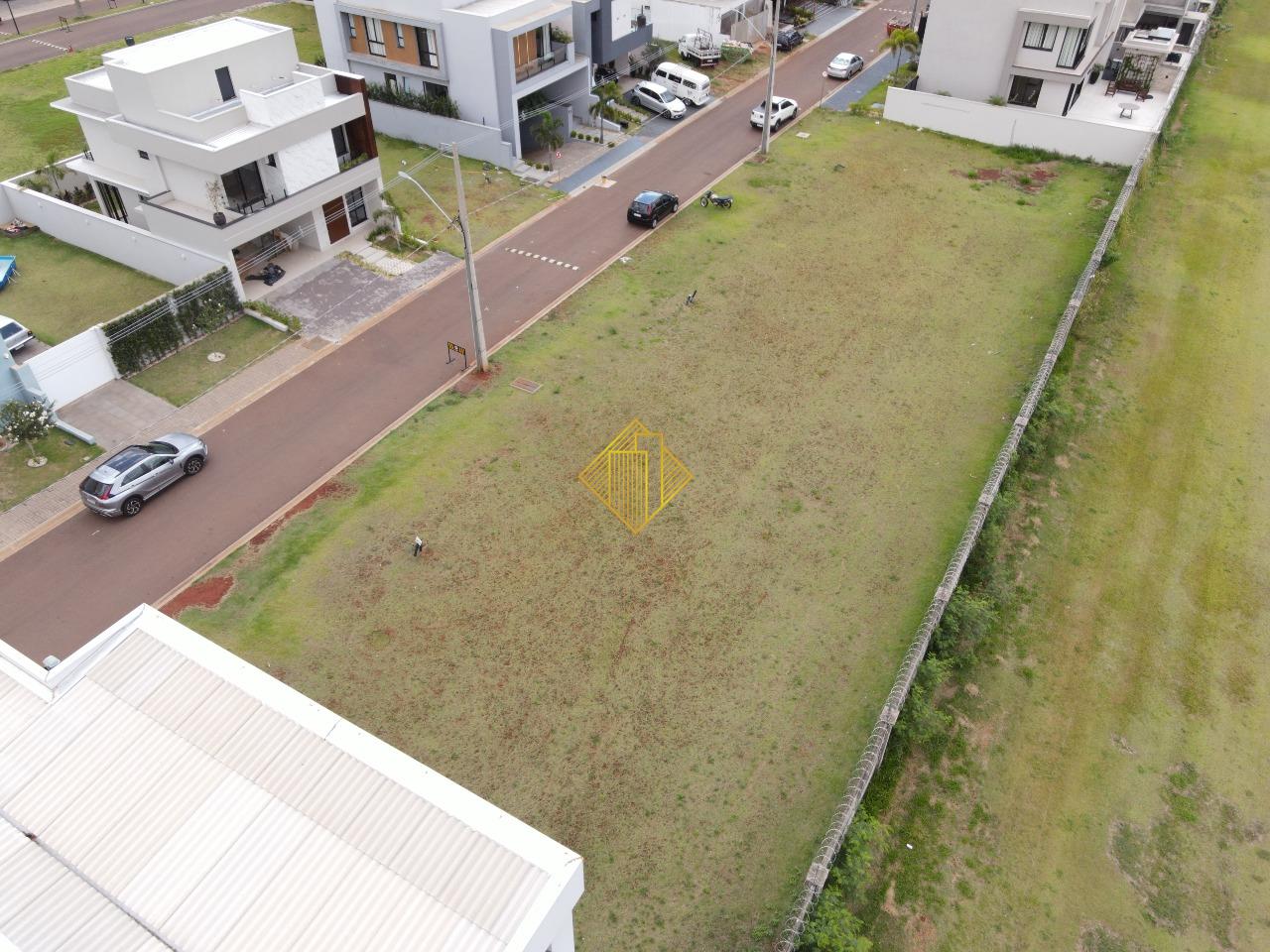 Lote à venda no Cancelli: 