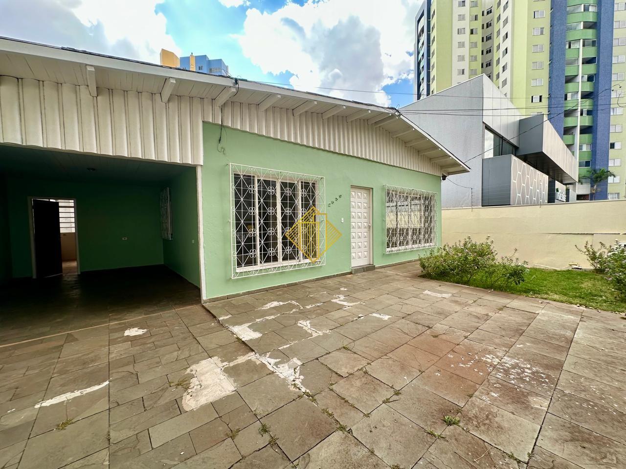 Casa para aluguel no Centro: 