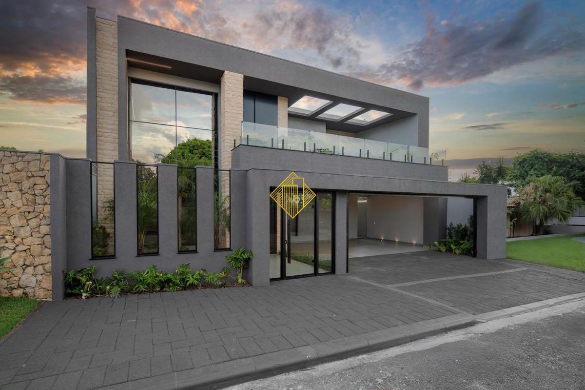 Sobrado à venda no Country: 