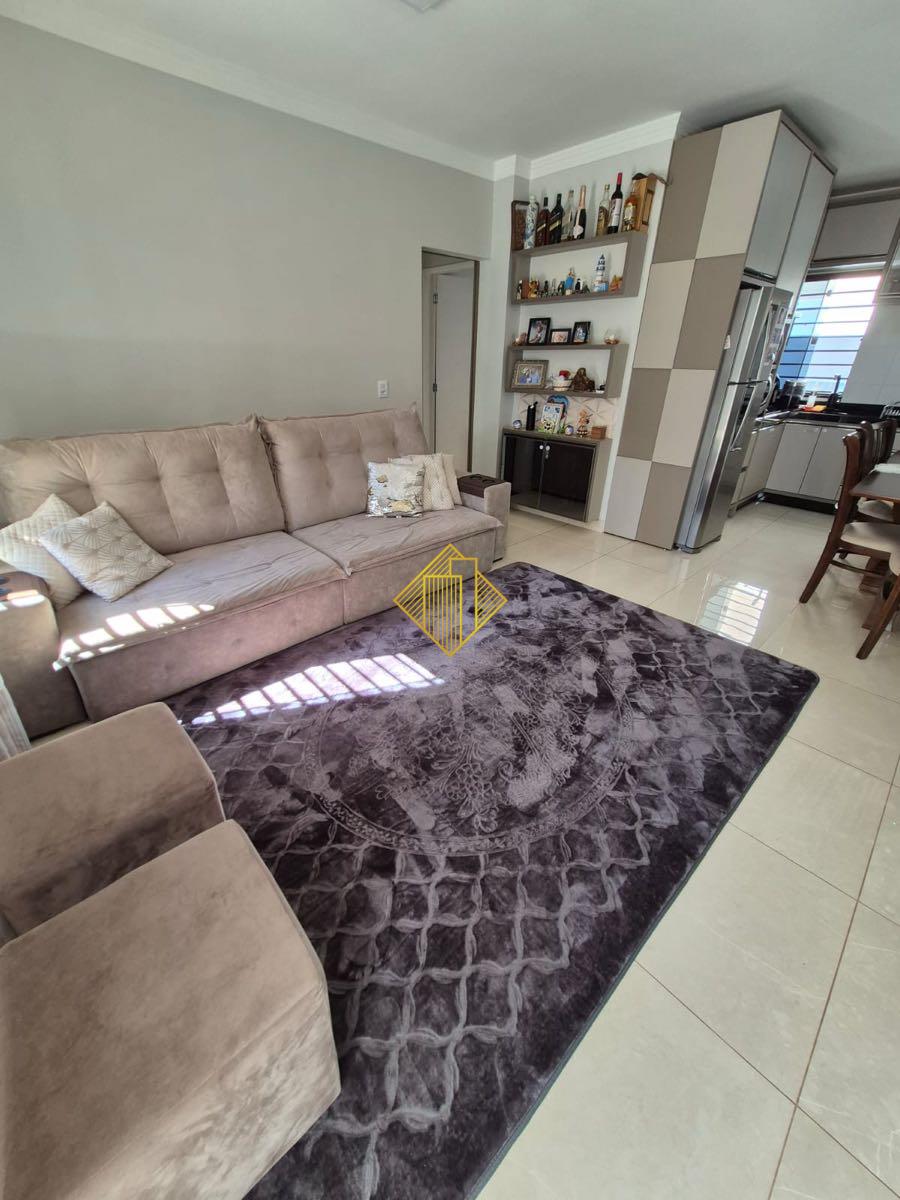 Casa à venda no Centro: 