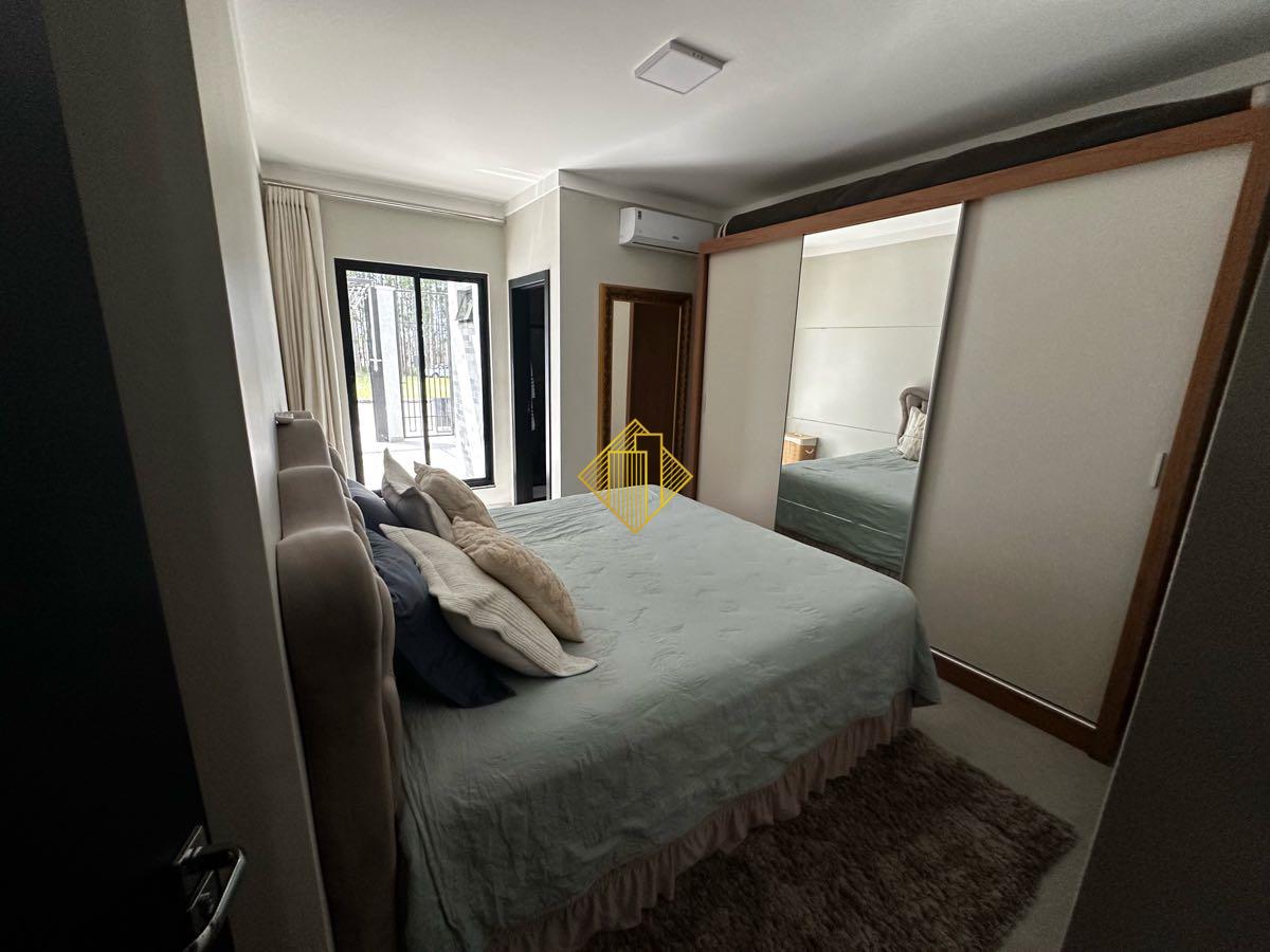 Casa à venda no Recanto Tropical: 