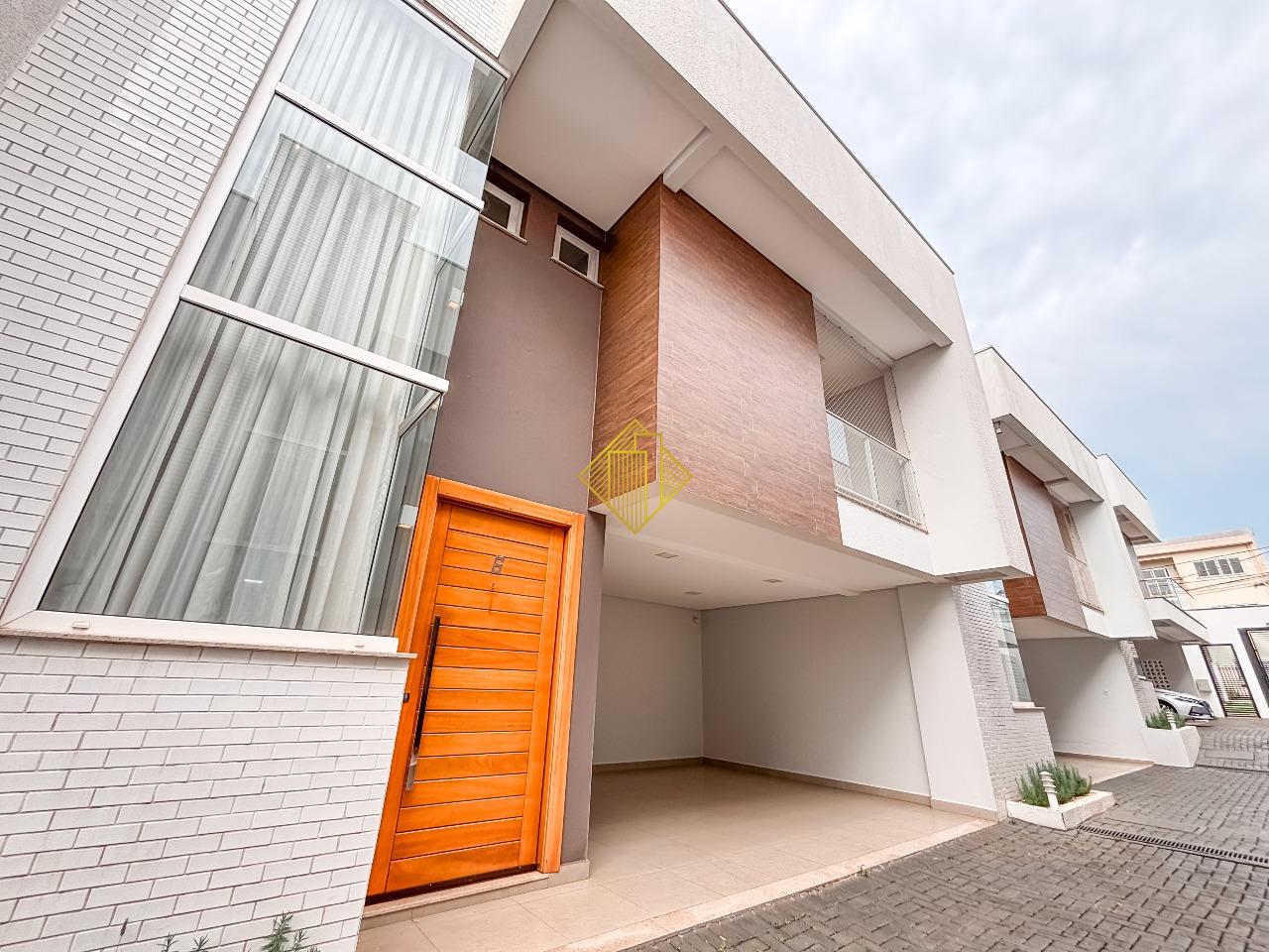 Sobrado para aluguel no Alto Alegre: Fachada