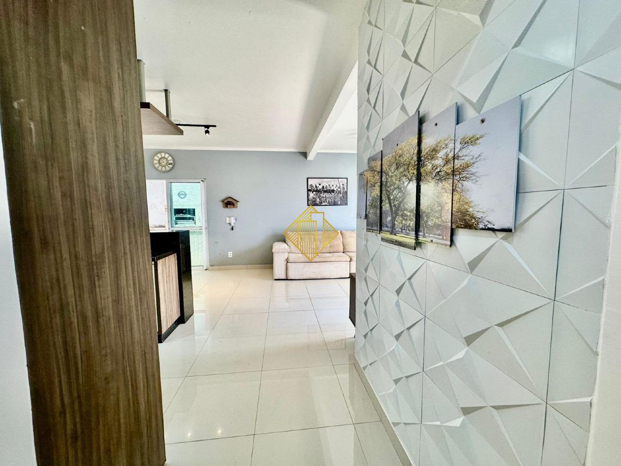 Casa à venda no Esmeralda: 