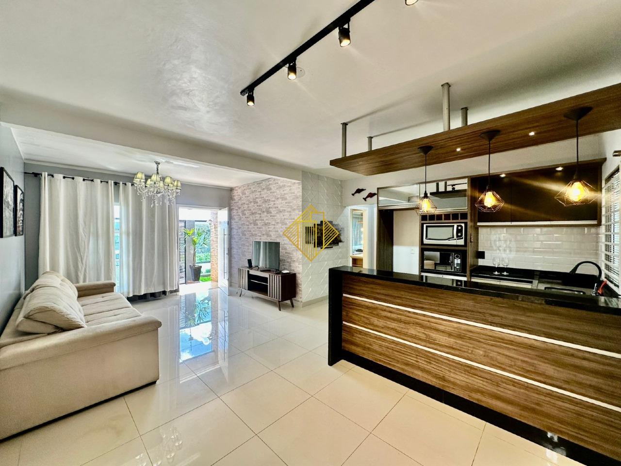 Casa à venda no Esmeralda: 