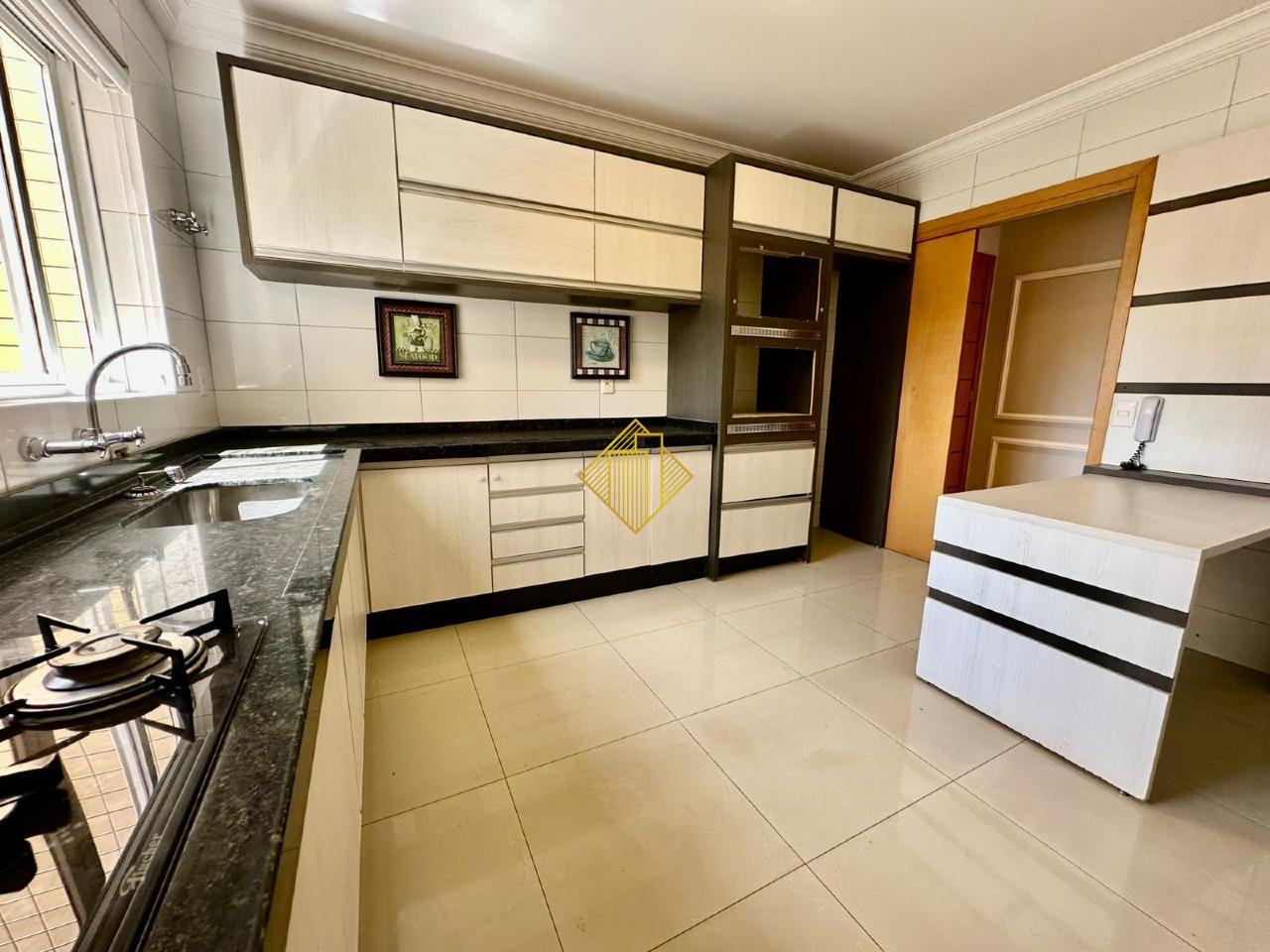 Apartamento para aluguel no Centro: 