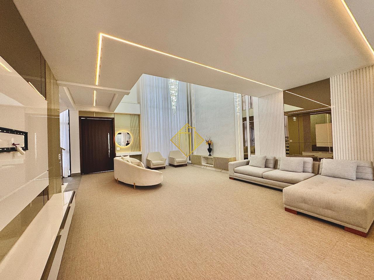 Sobrado para aluguel no Recanto Tropical: 