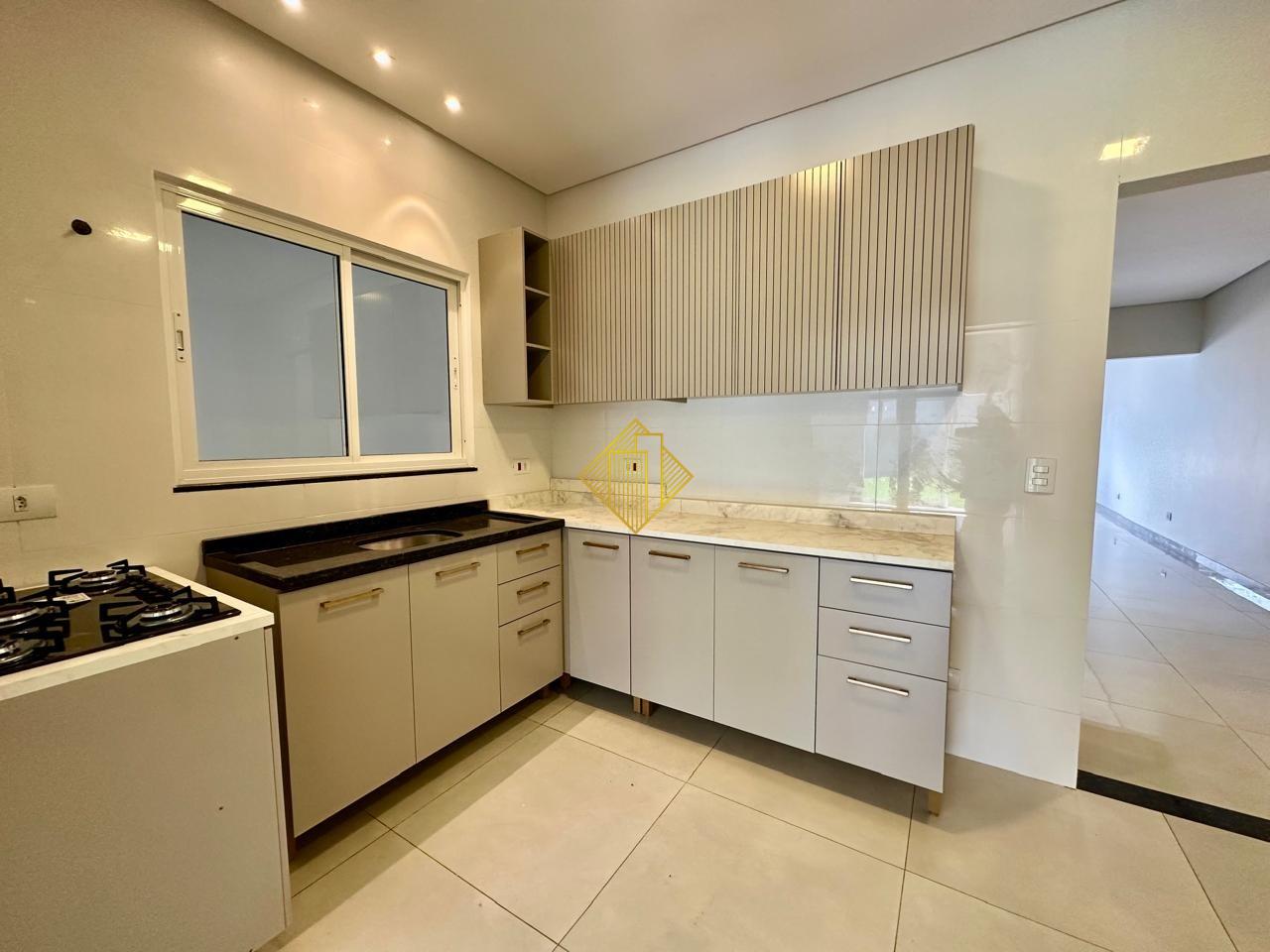 Sobrado para aluguel no Recanto Tropical: 