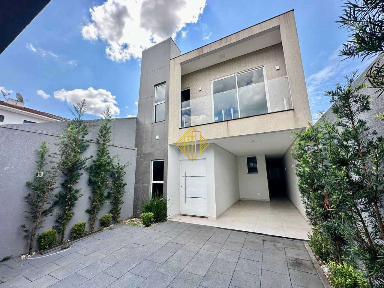 Sobrado para aluguel no Recanto Tropical: 