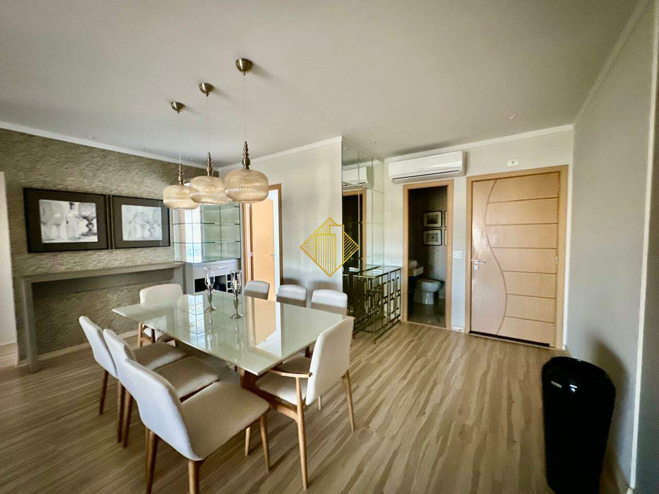 Apartamento para aluguel no Centro: 