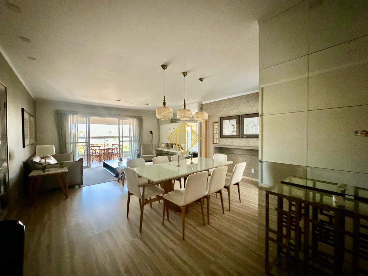 Apartamento para aluguel no Centro: 