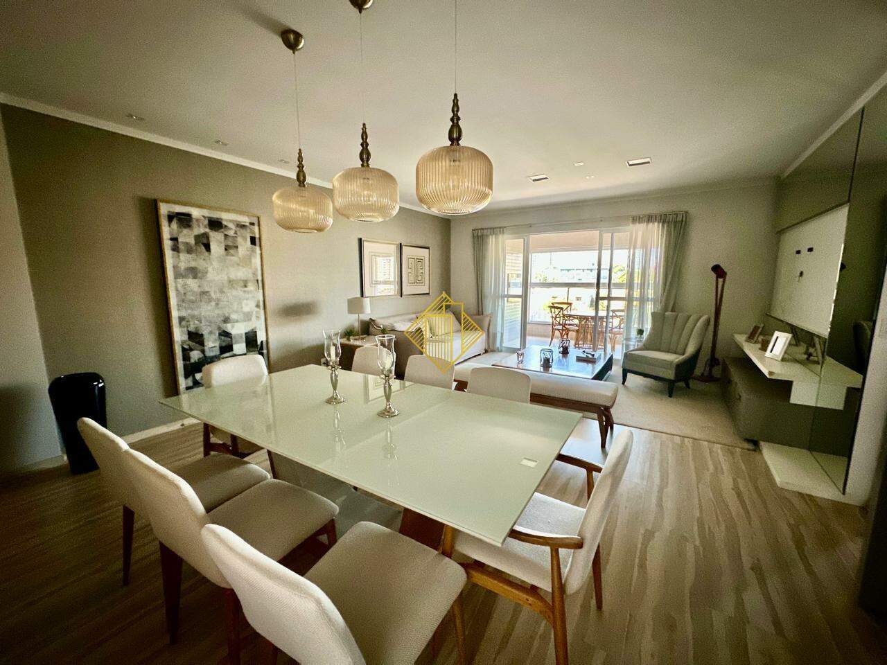 Apartamento para aluguel no Centro: 