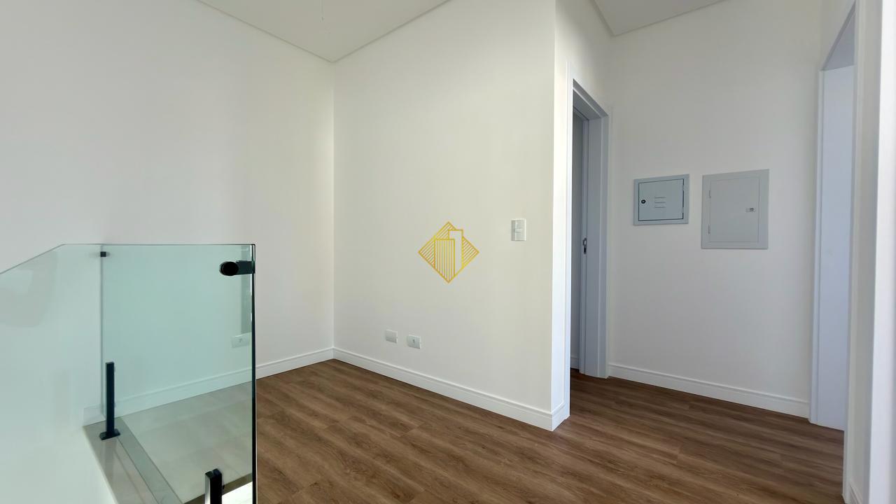 Sobrado à venda no Cancelli: 