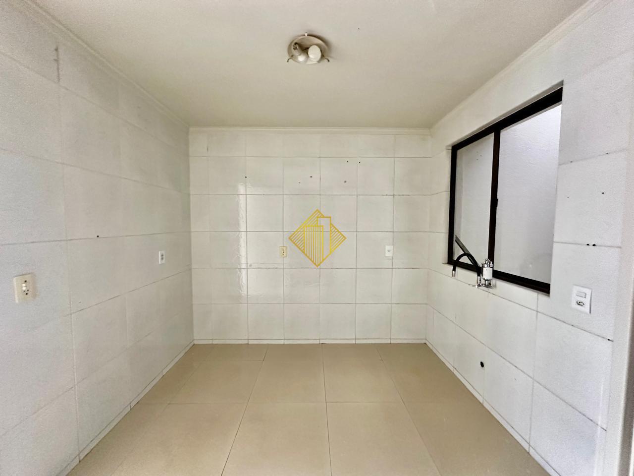 Sobrado para aluguel no Parque Verde: 