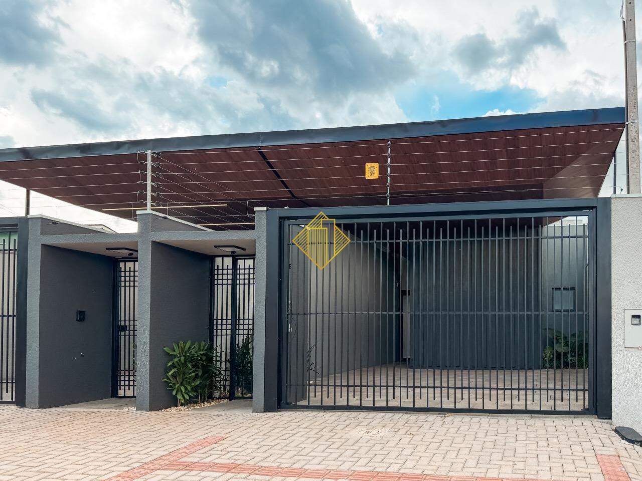 Casa à venda no Universitário: 