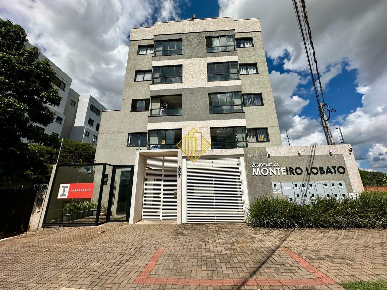 Apartamento para aluguel no Pioneiros Catarinenses: 