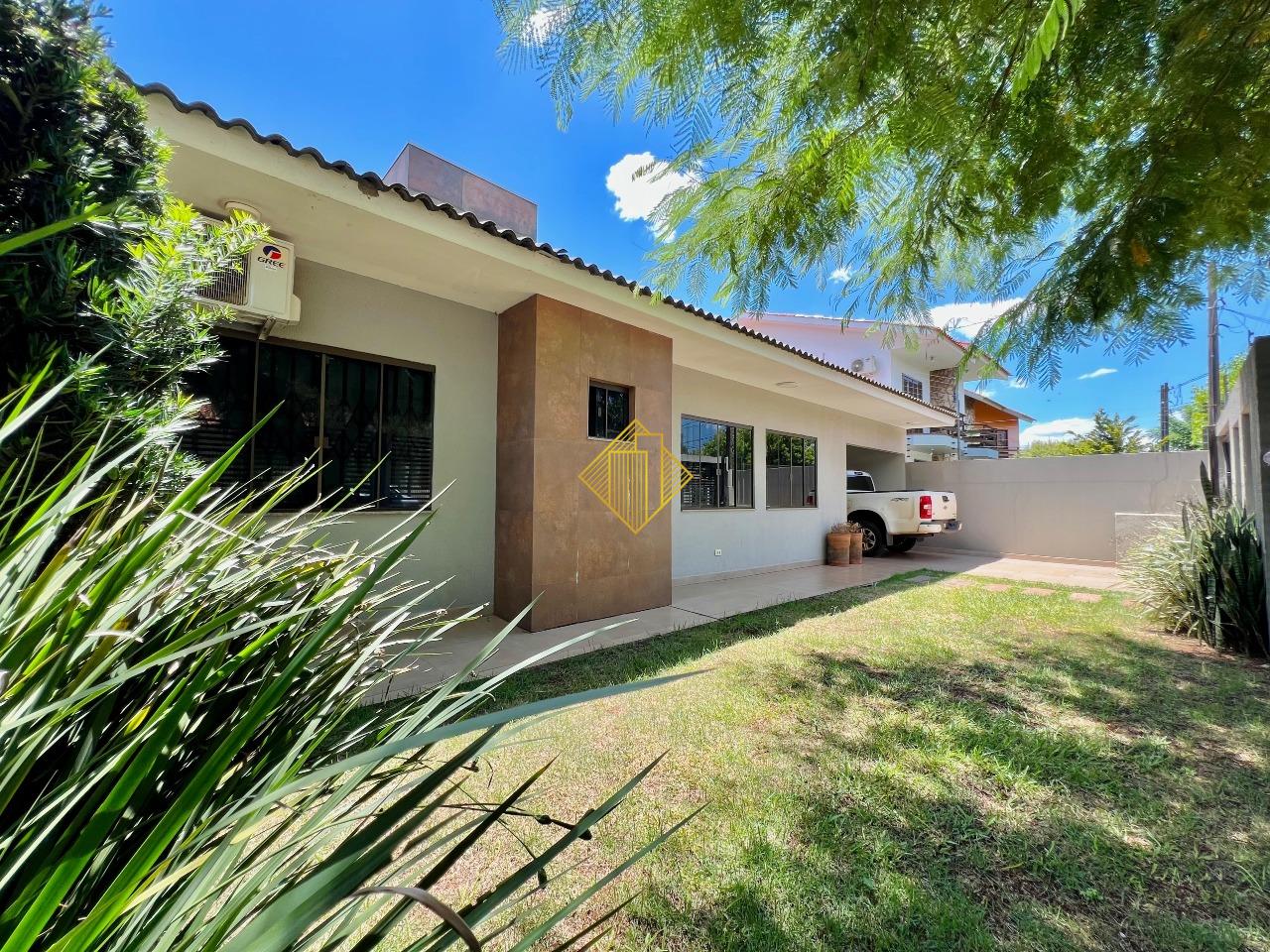 Casa para aluguel no Recanto Tropical: 