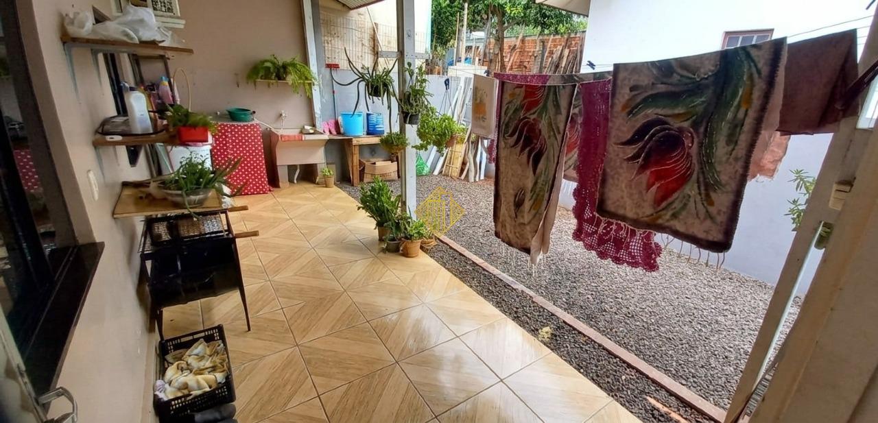 Casa à venda no Centro - Palotina: 