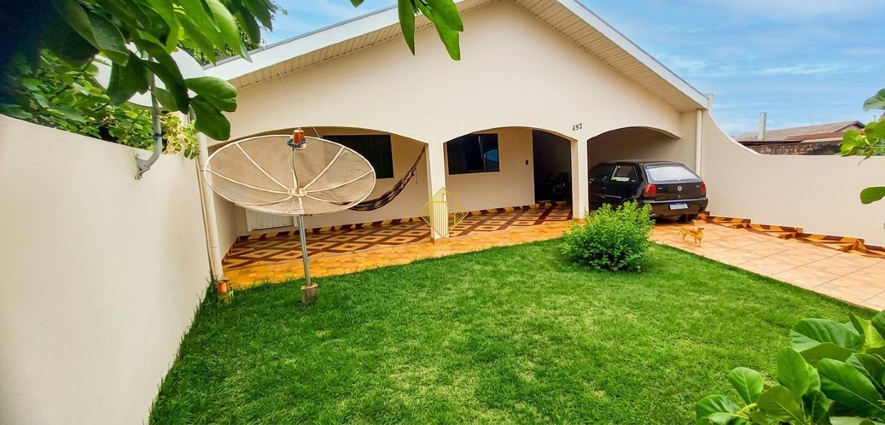 Casa à venda no Centro - Palotina: 