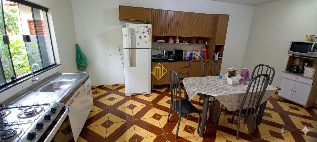 Casa à venda no Centro - Palotina: 