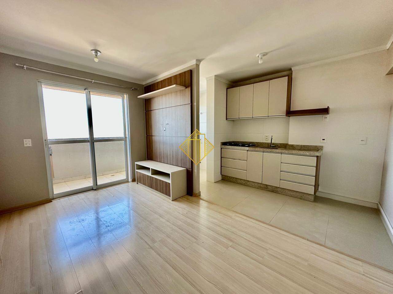 Apartamento para aluguel no Centro: 