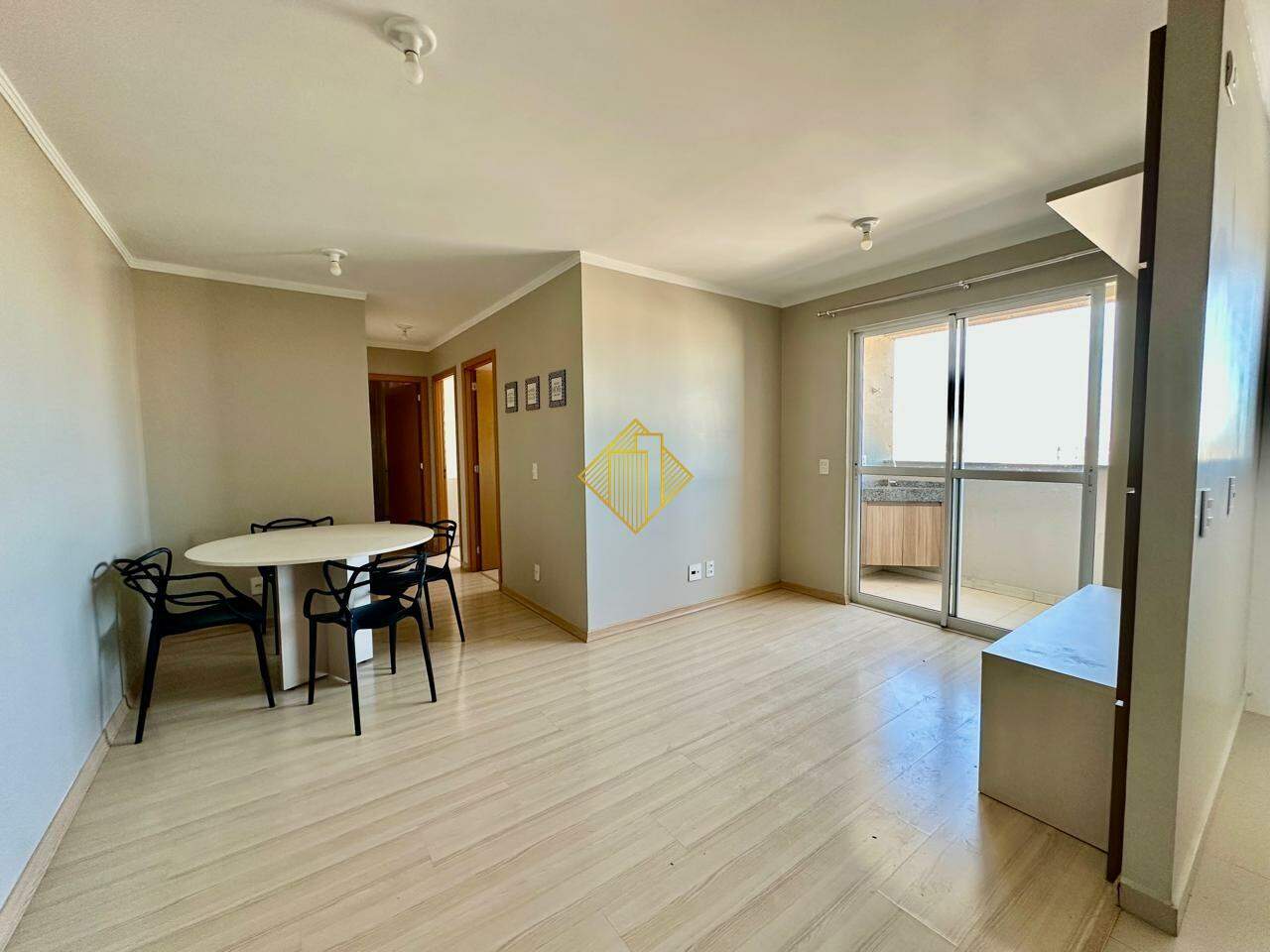 Apartamento para aluguel no Centro: 