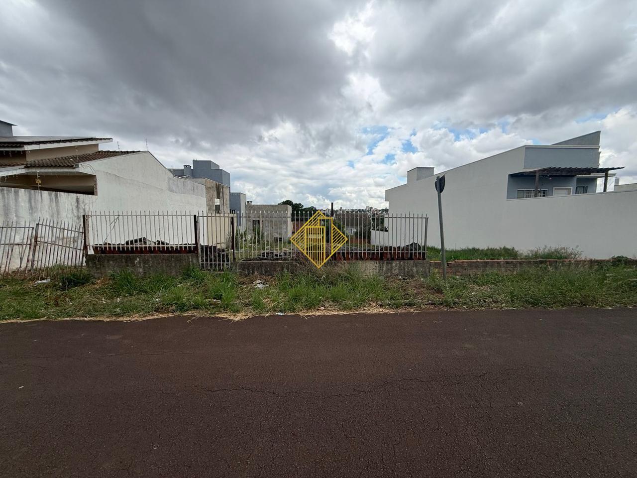 Terreno à venda no Pioneiros Catarinenses: 