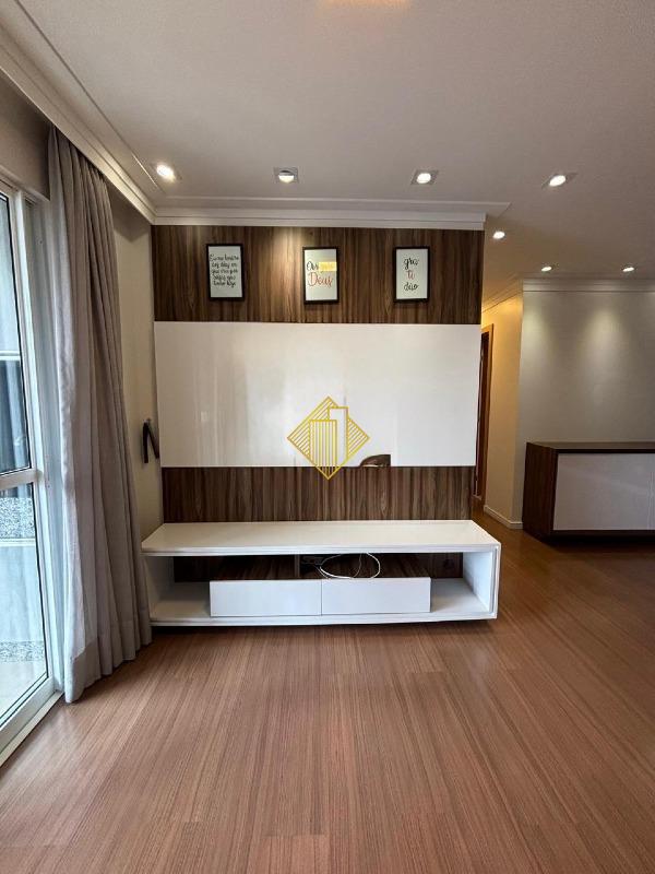 Apartamento à venda no Neva: 