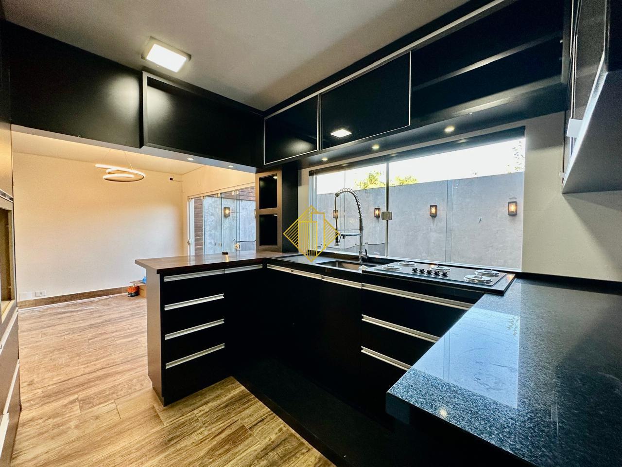 Sobrado para aluguel no Country: 