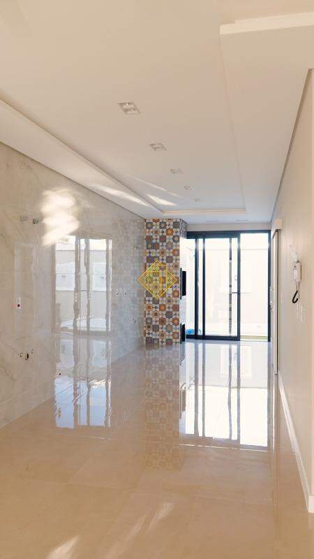 Casa à venda no Maria Luiza: 