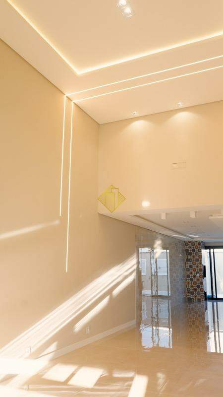 Casa à venda no Maria Luiza: 