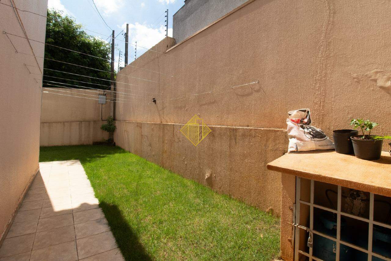 Sobrado à venda no Country: 