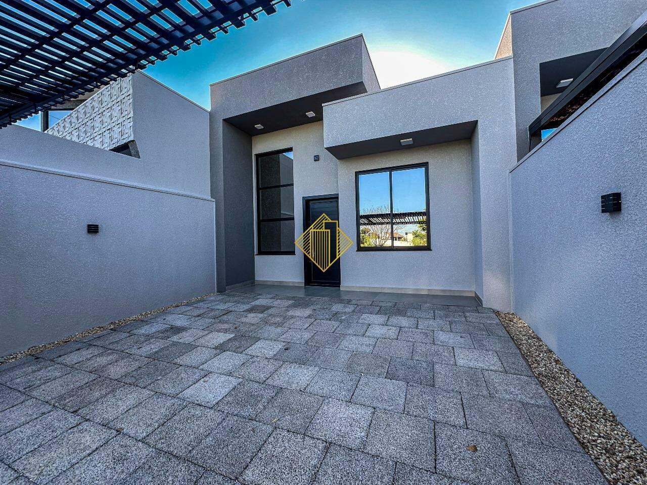 Casa à venda no Universitário: 